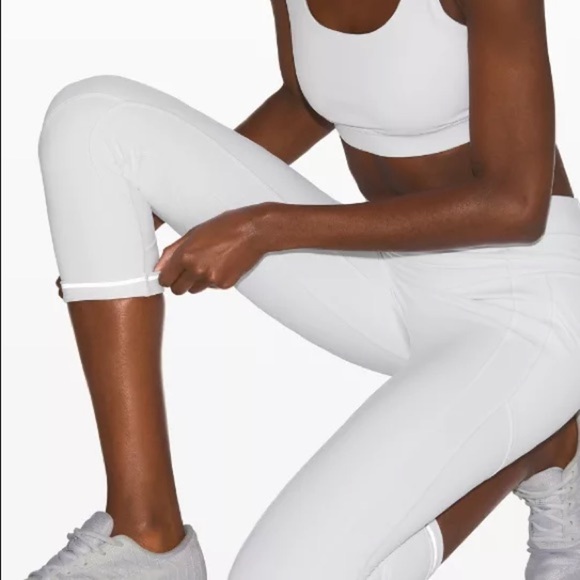 LULULEMON All the Right Places High-Rise Drawcord Waist Crop White Size 8 NWT - Picture 12 of 12